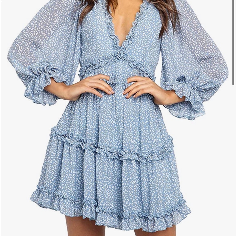 NWOT blue and white patterned dress